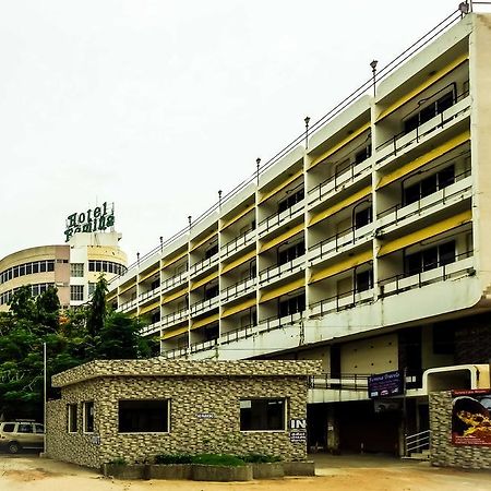 Femina Hotel Tiruchirappalli Exterior photo