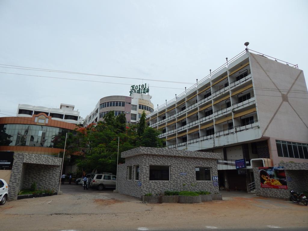 Femina Hotel Tiruchirappalli Exterior photo